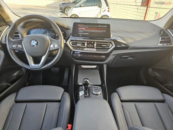 BMW X3 sDrive18d 48V 07/2023 - immagine 13