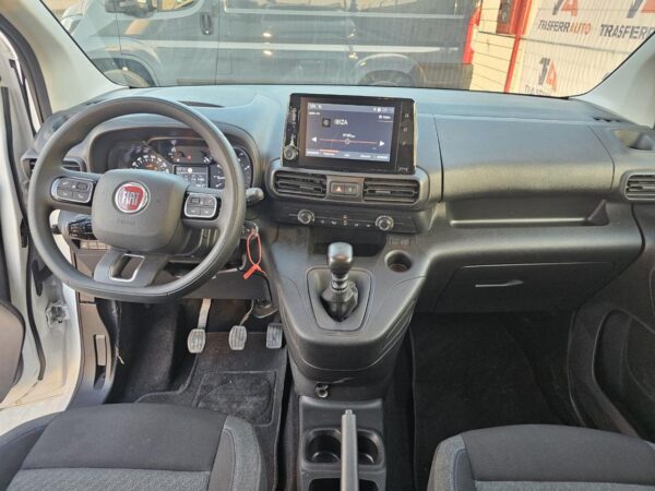 FIAT Doblo Doblò 1.5 BlueHdi 130CV Combi N1 03/2024 - immagine 10